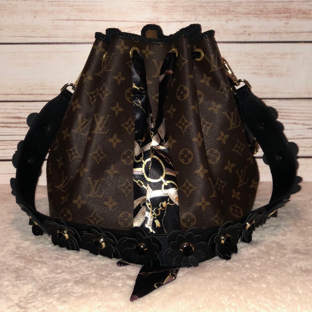 Authentic Custom Vintage Louis Vuitton Petit Noe